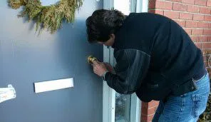 Golden Locksmith Services Houston, TX 713-357-0763 - 14-Eviction-Locksmith